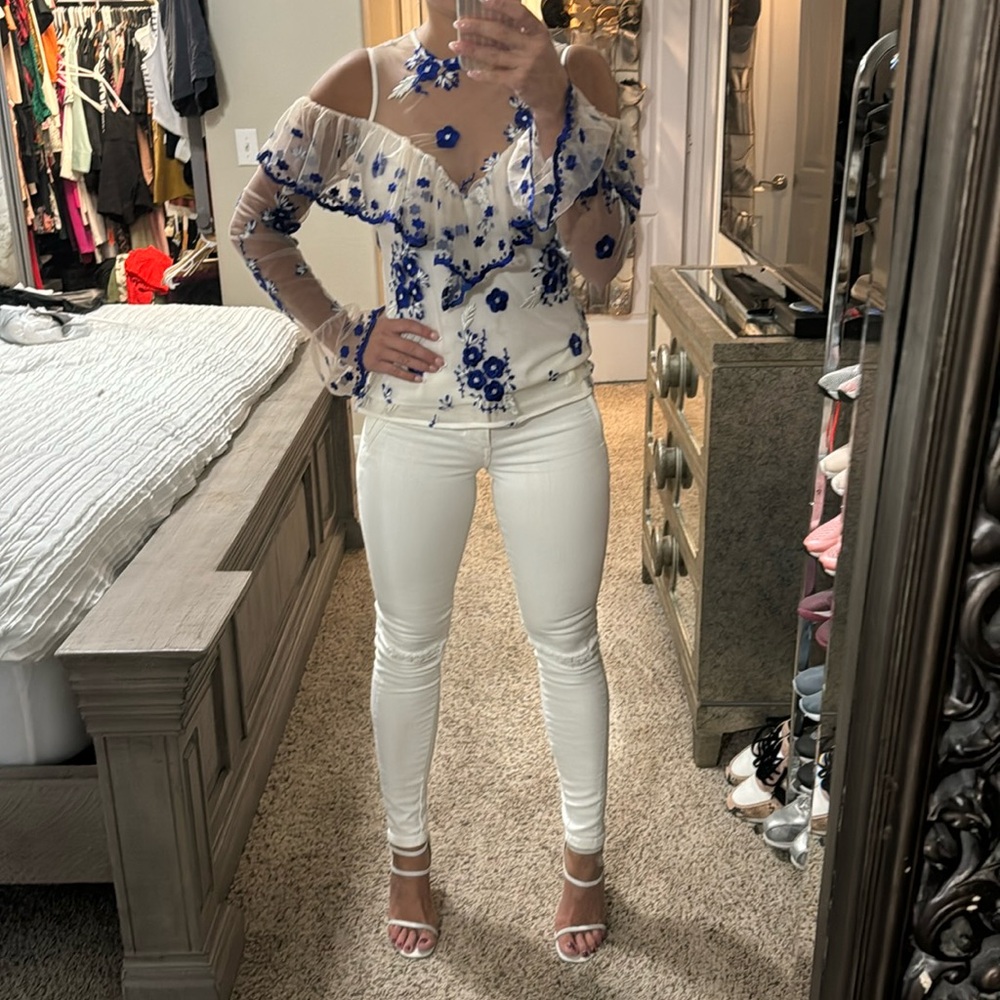 Guess white skinny jeans